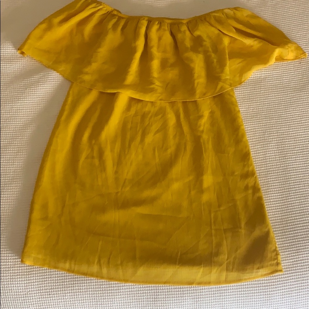 BB Dakota off the shoulder dress